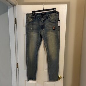 Akoo Men's Relaxed Blue Jeans